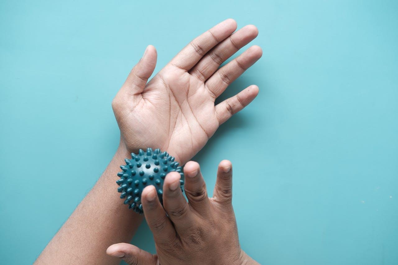 Terapia manual instrumentada: qué es, beneficios y para qué lesiones se usa
