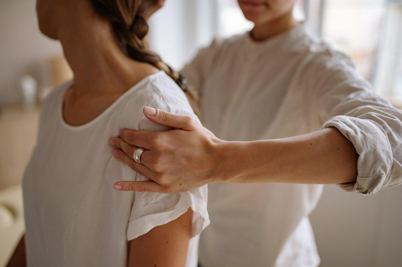 Articulaciones del hombro: acromioclavicular, esternoclavicular y más – Anatomía fácil