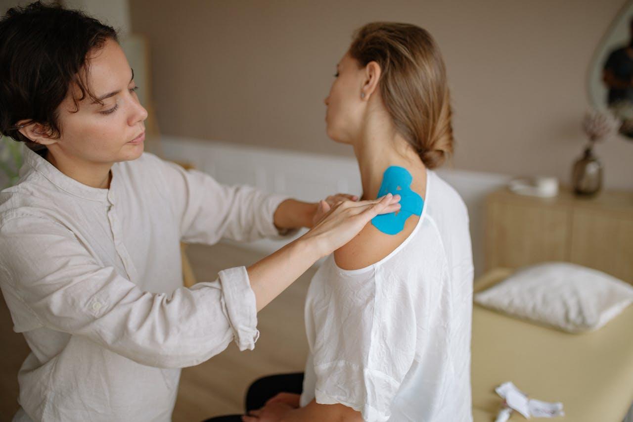 Home 5 Terapia manual para hombro: técnicas para tendinitis y hombro congelado
