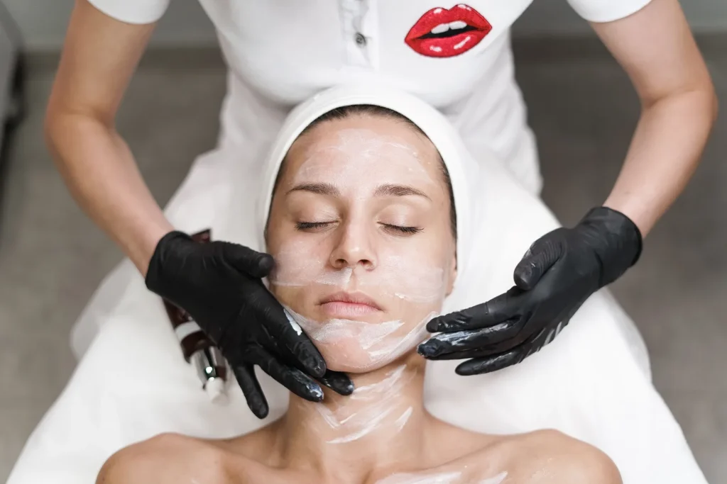 Tratamiento reafirmante facial en una clínica de Puebla
