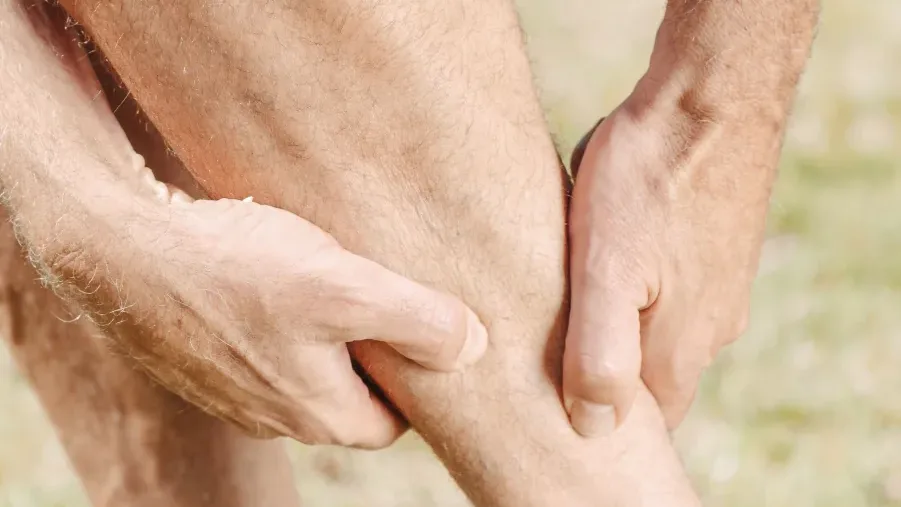 Tratamiento de los gemelos en una clínica de fisioterapia en Puebla